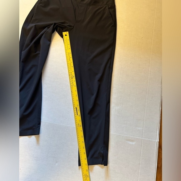 Athleta Brooklyn textured Mid rise ankle black light weight pants Sz-6 Q5 - Picture 14 of 16